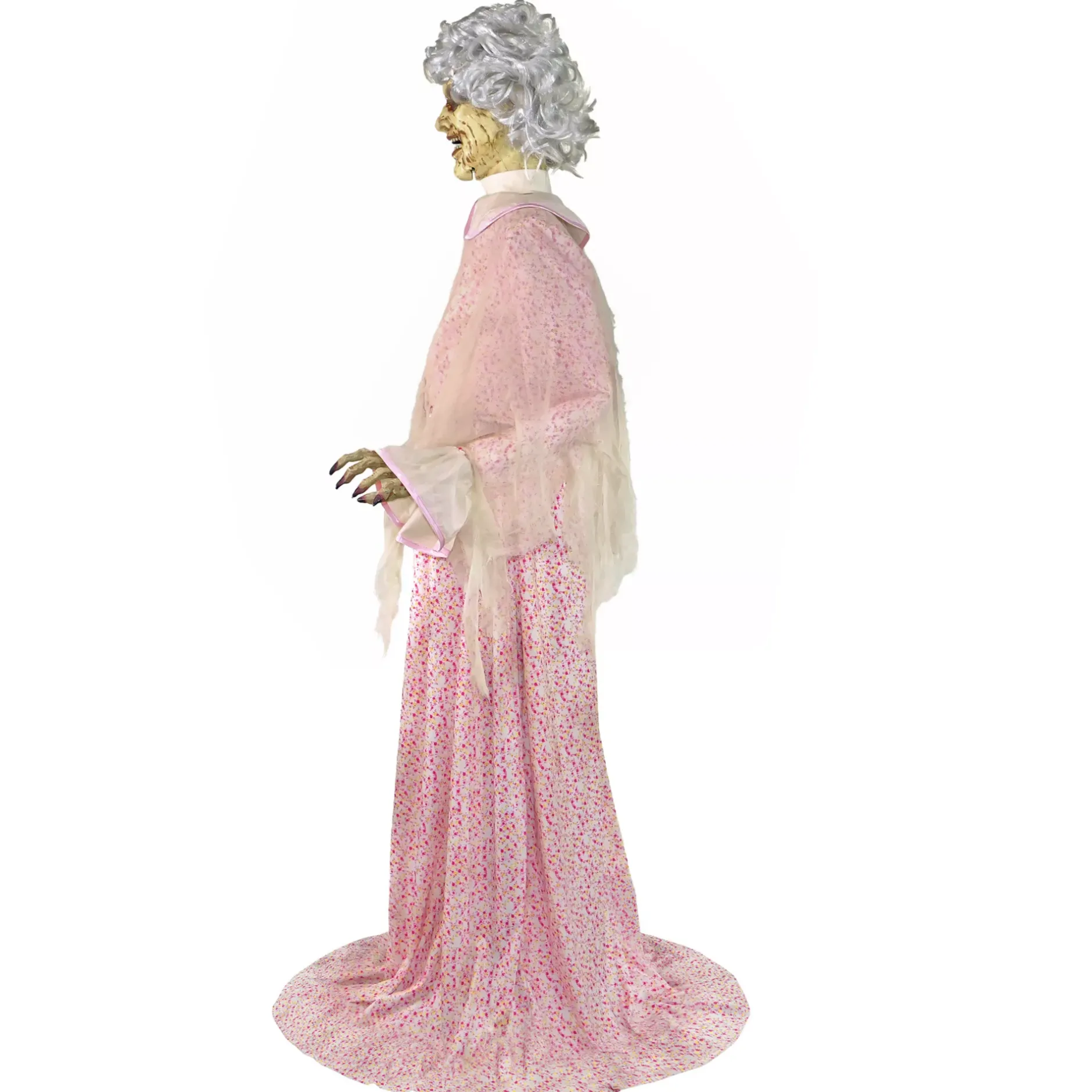 Spirit Halloween 5 Ft 8 In Twisted Grandma Animatronic